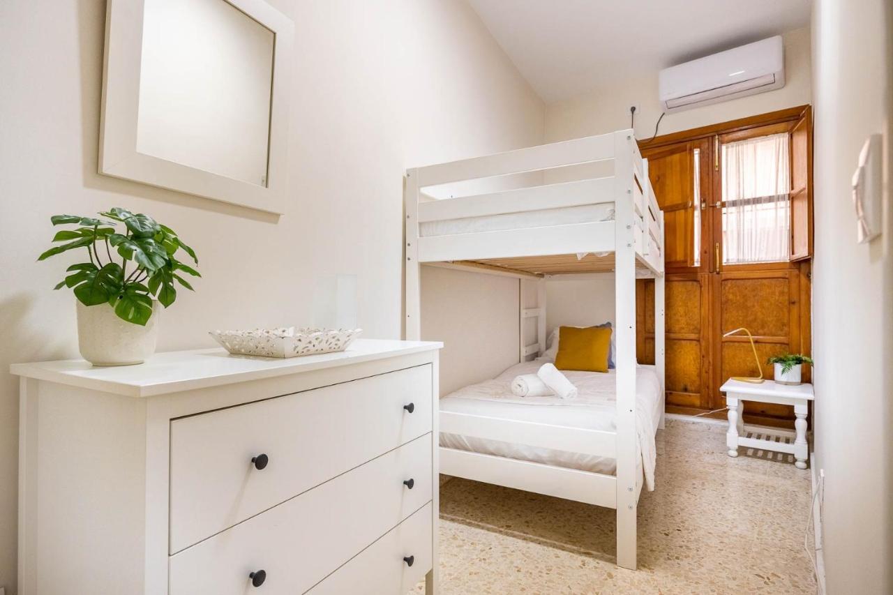 Canarios Sweet Home Sevilla Eksteriør bilde